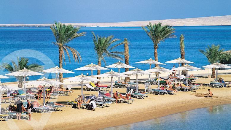 دليل شواطئ العين السخنة وأسعارها لعام 2026